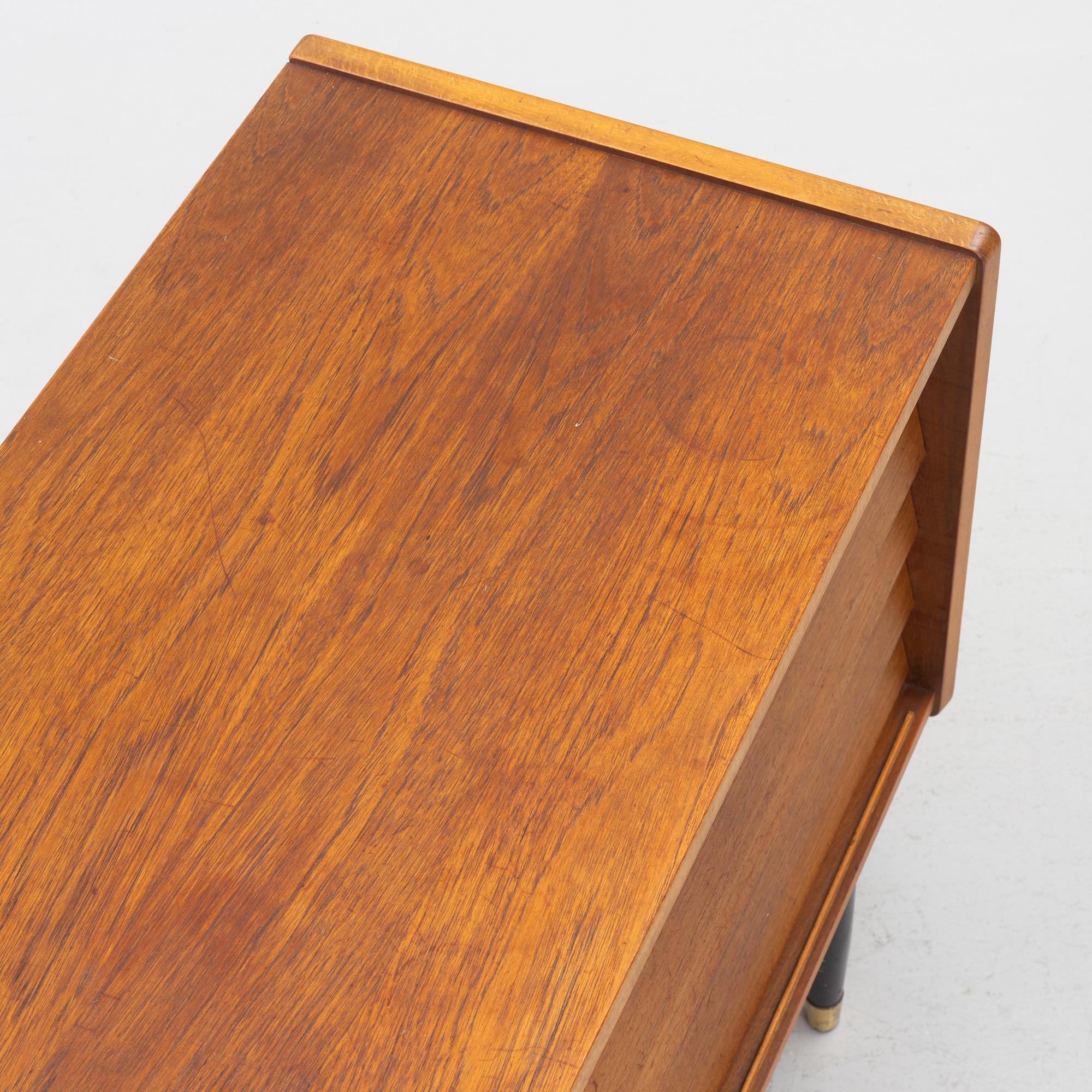 Nils Jonsson, sideboard, Troeds, Bjärnum, 1950/60-tal.