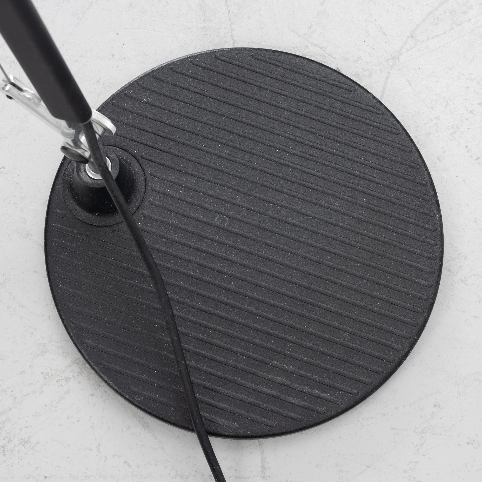 Michele De Lucchi & Giancarlo Fassina, a pair of 'Tolomeo' desk top lamps, Artemide, Italy.