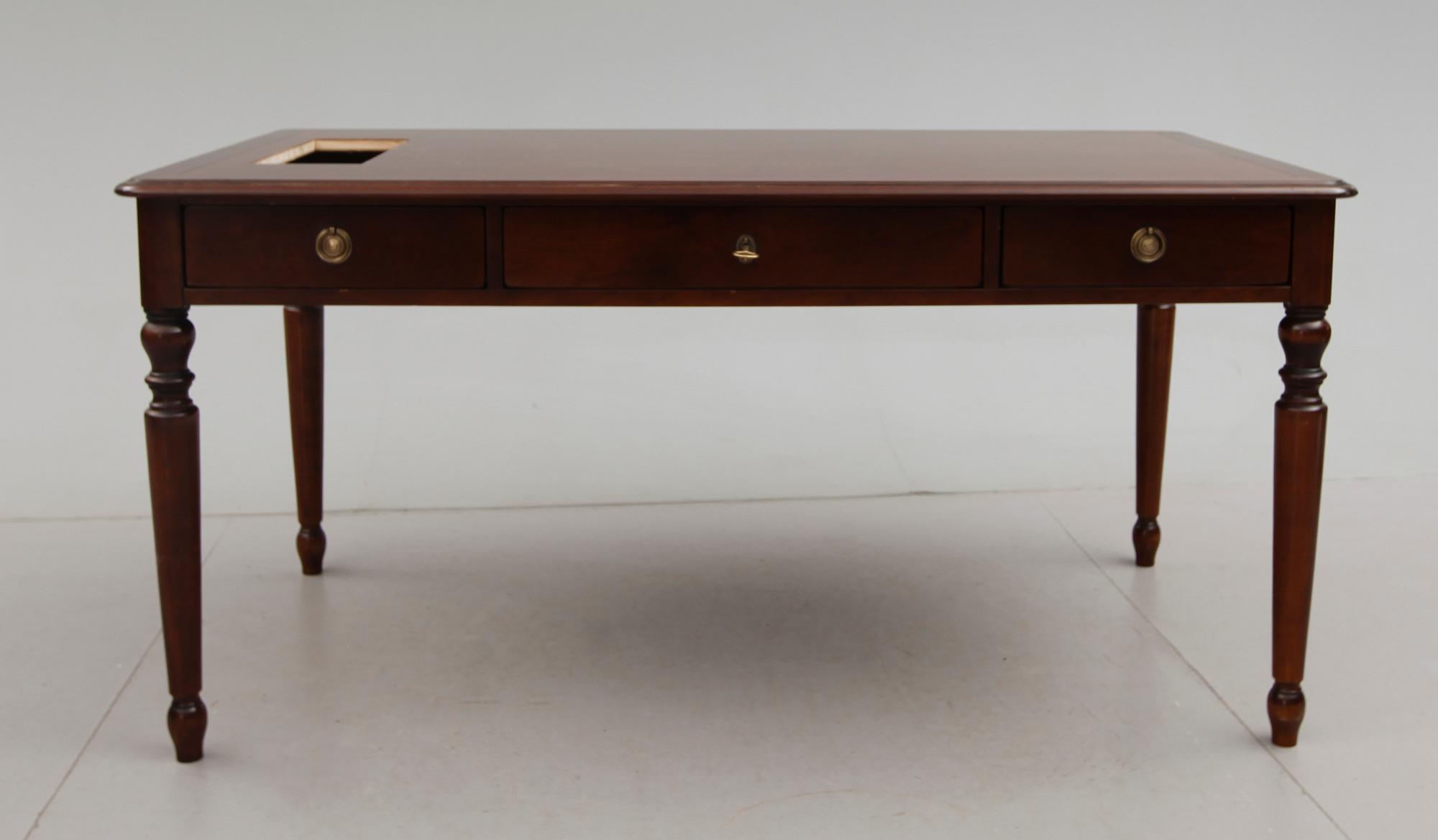 SKRIVBORD, Grange, 1900-talets andra hälft.