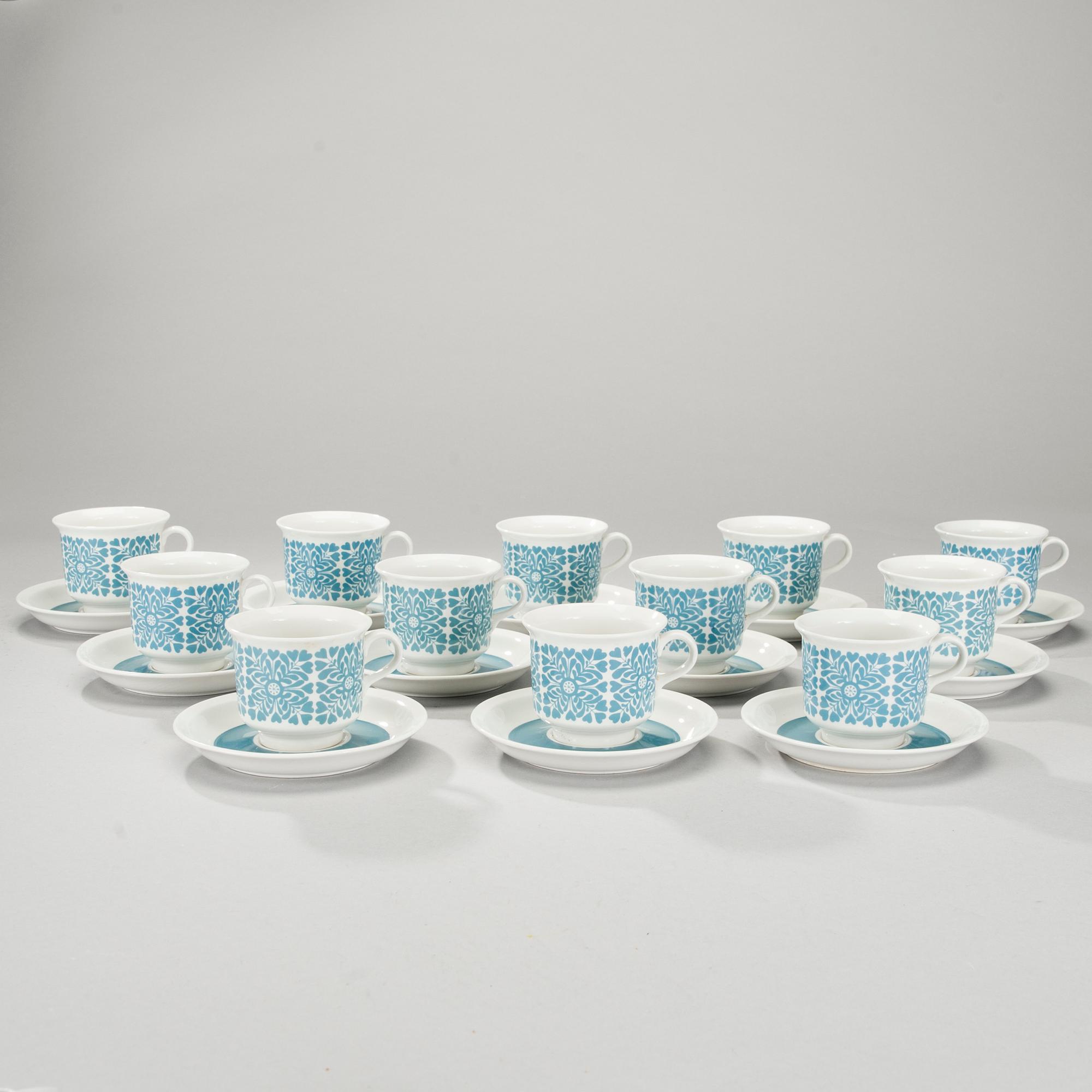 KAFFEKOPPAR, 12 st, fajans, Arabia, Finland 1960-tal.