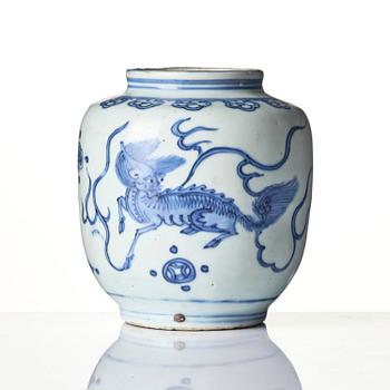 A blue and white jar, Ming dynasty, Jiajing (1522-1566).