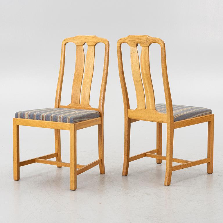 Carl Malmsten, Dining table with 6 chairs, “Ambassadör”, second half of the 20th century.