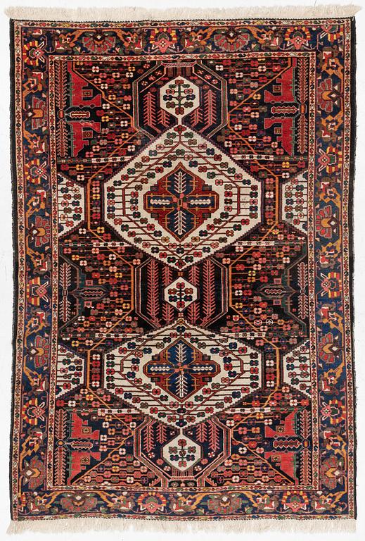 Matta, Bakhtiari, ca 290 x 190 cm.