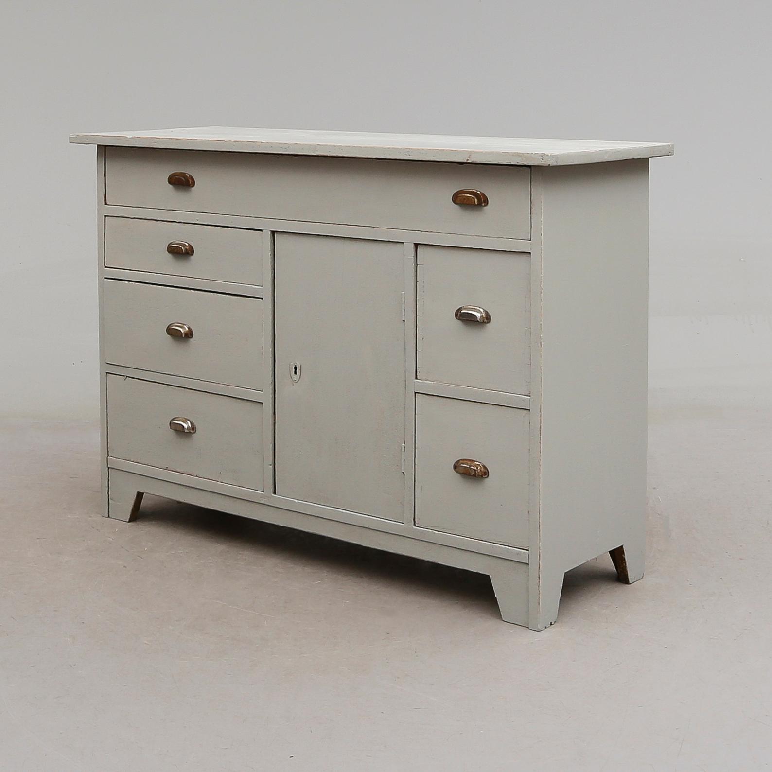 LÅDFACK, 1900-talets första hälft.