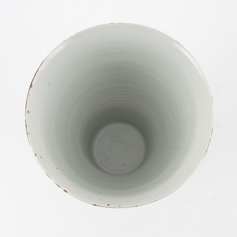 Carl-Harry Stålhane, a unique stoneware vase, Designhuset, Sweden, signed.