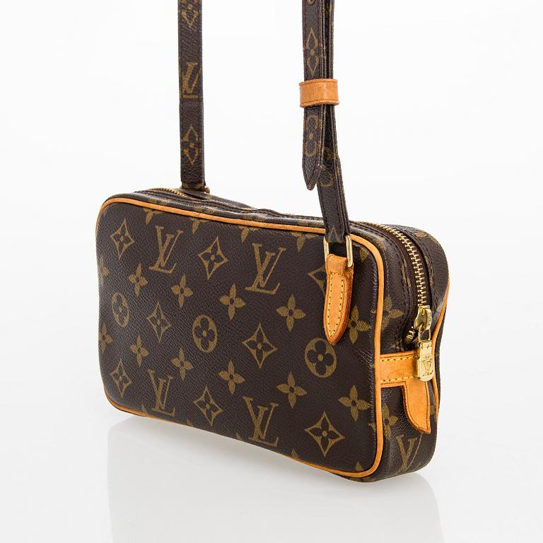 Louis Vuitton, "Marly Bandouliere" bag.