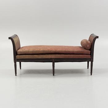 Bankettsoffa, gustaviansk stil, omkring 1900.