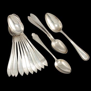 SKEDAR, 14 st, silver, Sverige, 1900-talets första hälft. Vikt 610 g.