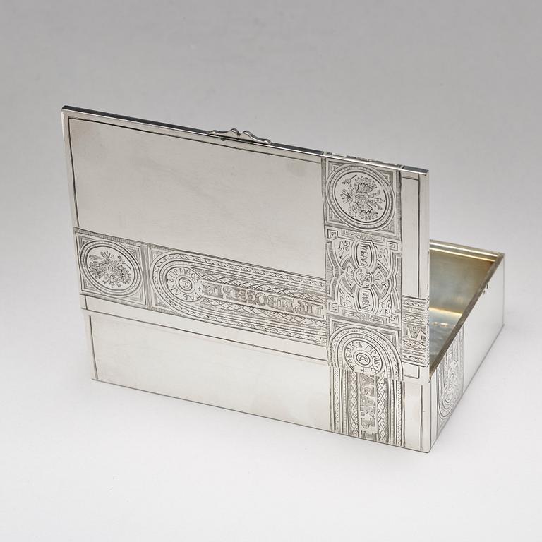 A Russian early 20th century parcel-gilt silver cigarr-box, unidentified makers mark, Moscow 1908-1917.