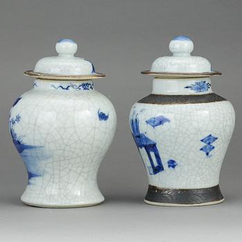 URNOR, porslin, Kina, 1900-tal.