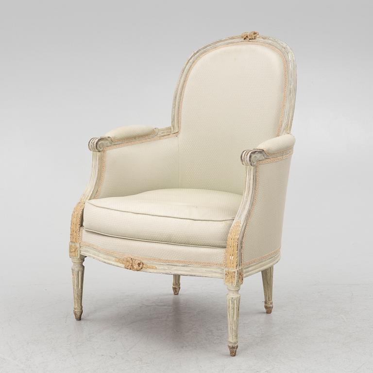 A Louis XVI bergère, late 18th Century.