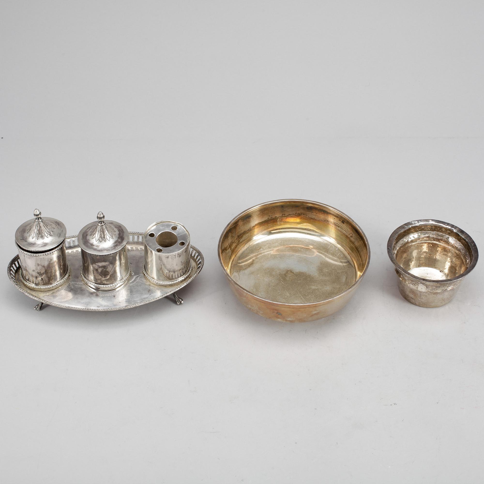 PARTI SILVER, 3 delar, bland annat Claes-Erik Giertta, Stockholm, 1975, total vikt ca 732g.