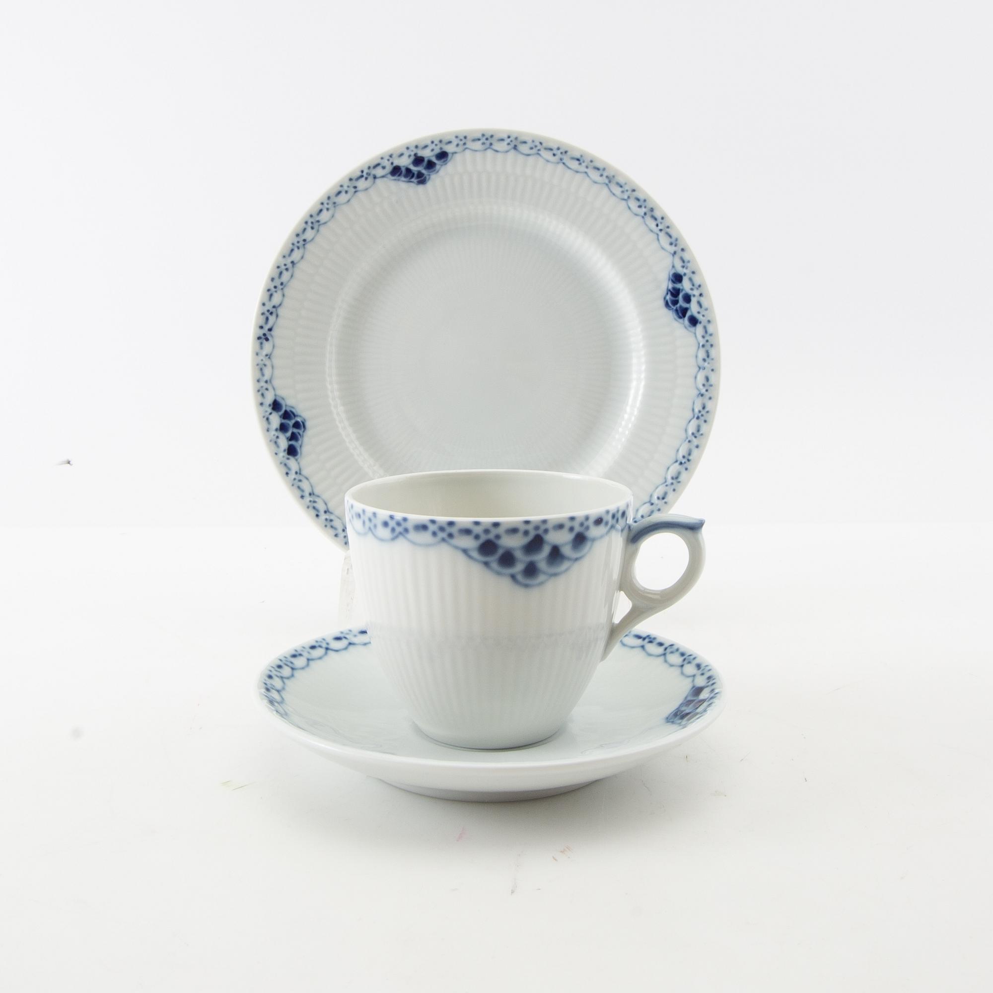 Service, 16 pcs "Princess", Royal Copenhagen, Denmark, late 20th century.