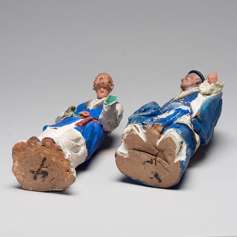 Two clay figures of chinese men, Qing dynasty, 19th Century.