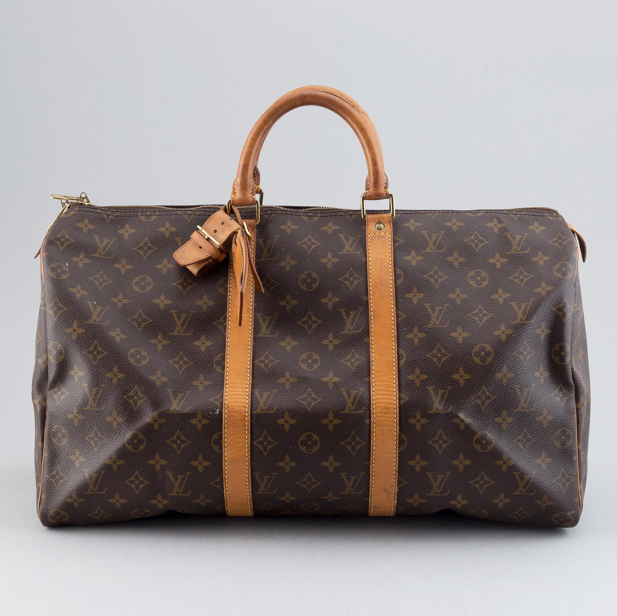 Louis Vuitton,.