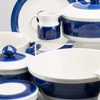 HERTHA BENGTSON, servisdelar, ca 24 delar, "Koka blå", Rörstrand, i produktion 1956-88.
