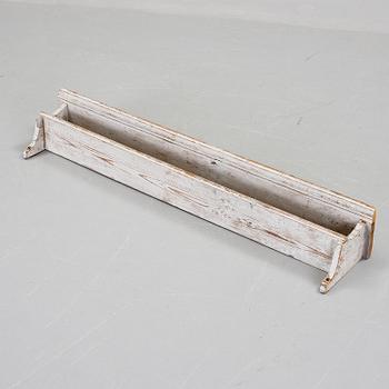 VÄGGHYLLA, 1800-tal.