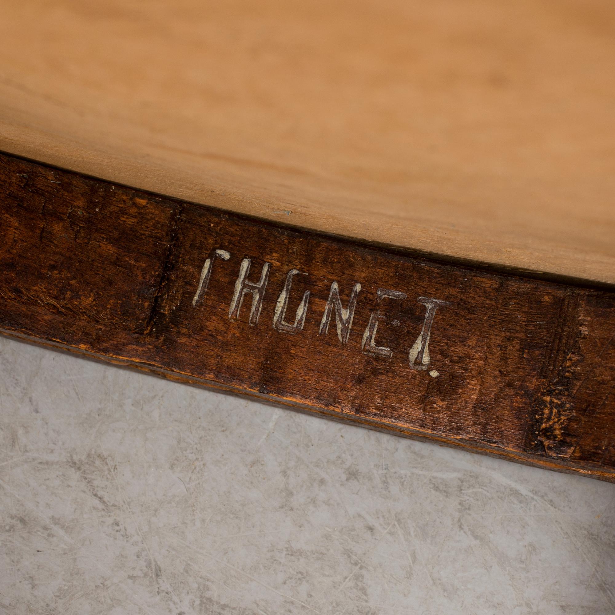 STOLAR, 3 st, märkta Thonet, 1900-talets början.