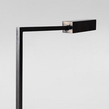 Golvlampa, "Atley", Vaughan Lightning, samtida.