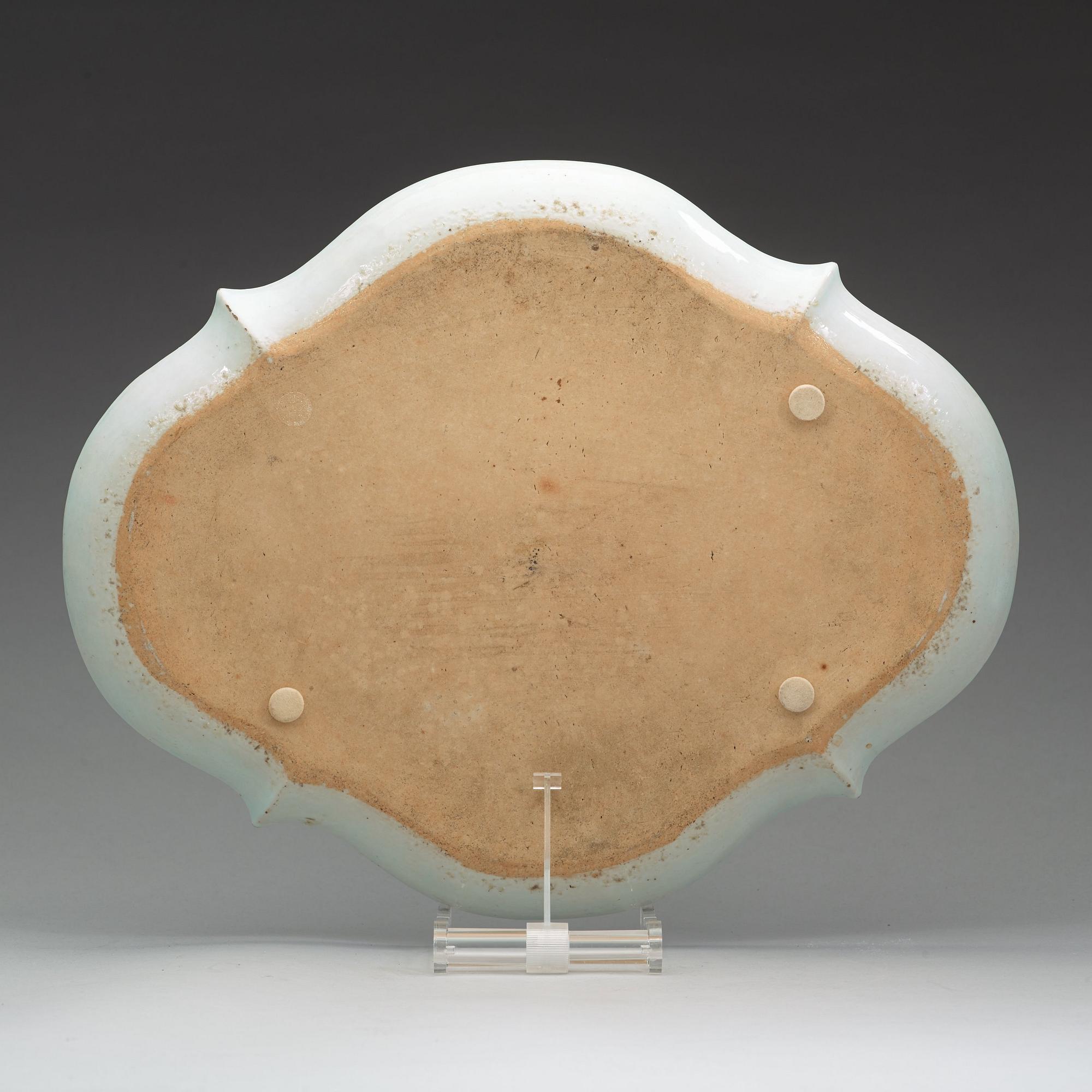 BRICKA, kompaniporslin. Qingdynastin, Qianlong (1736-95).