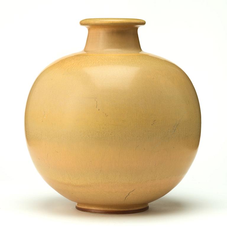 Berndt Friberg, A Berndt Friberg stoneware vase, Gustavsberg studio, Sweden 1965.