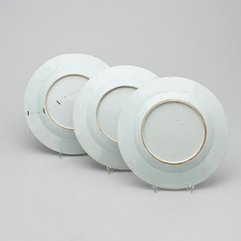 TALLRIKAR, 9 st, porslin, Kina/Japan. 1700-tal.