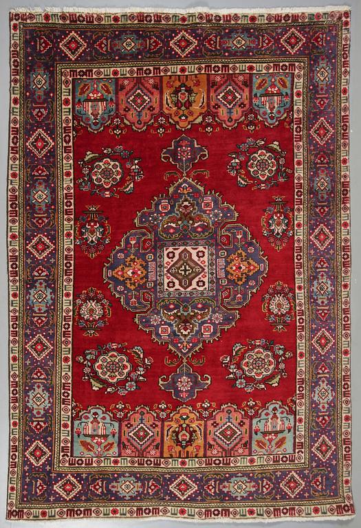 MATTA, möjligen Bachtiari, old, 303 x 207 cm.