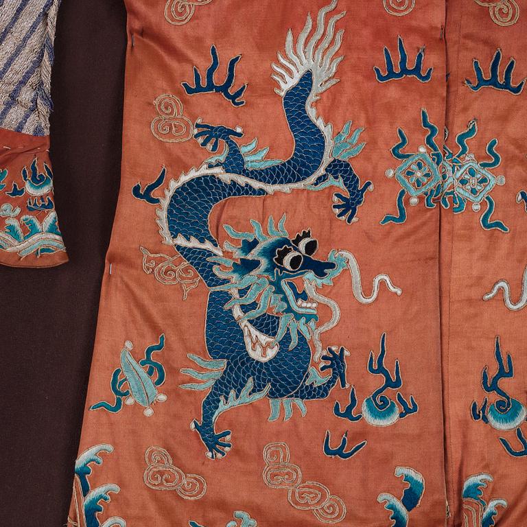 A Chinese embroidered silk robe, Qing dynasty, 19th Century.