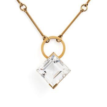 590. Wiwen Nilsson, a necklace, 18K gold and rock crystal, Lund 1972.