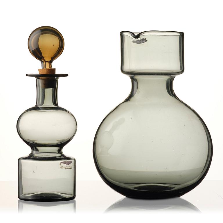 Kaj Franck, a glass decanter 'The bells of Kremlin', Nuutajärvi Notsjö, Finland 1961.