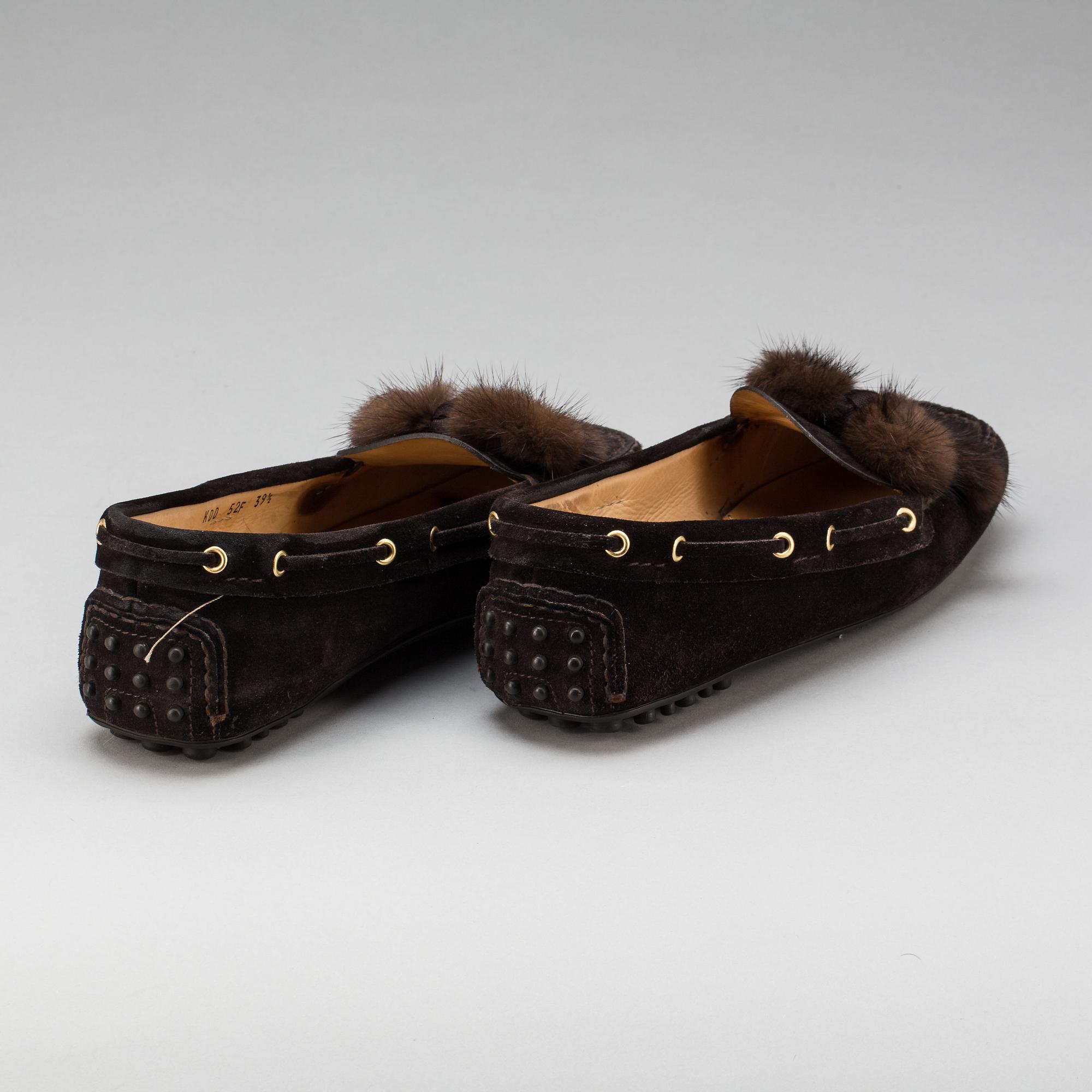 SKOR, The Original Car Shoe.