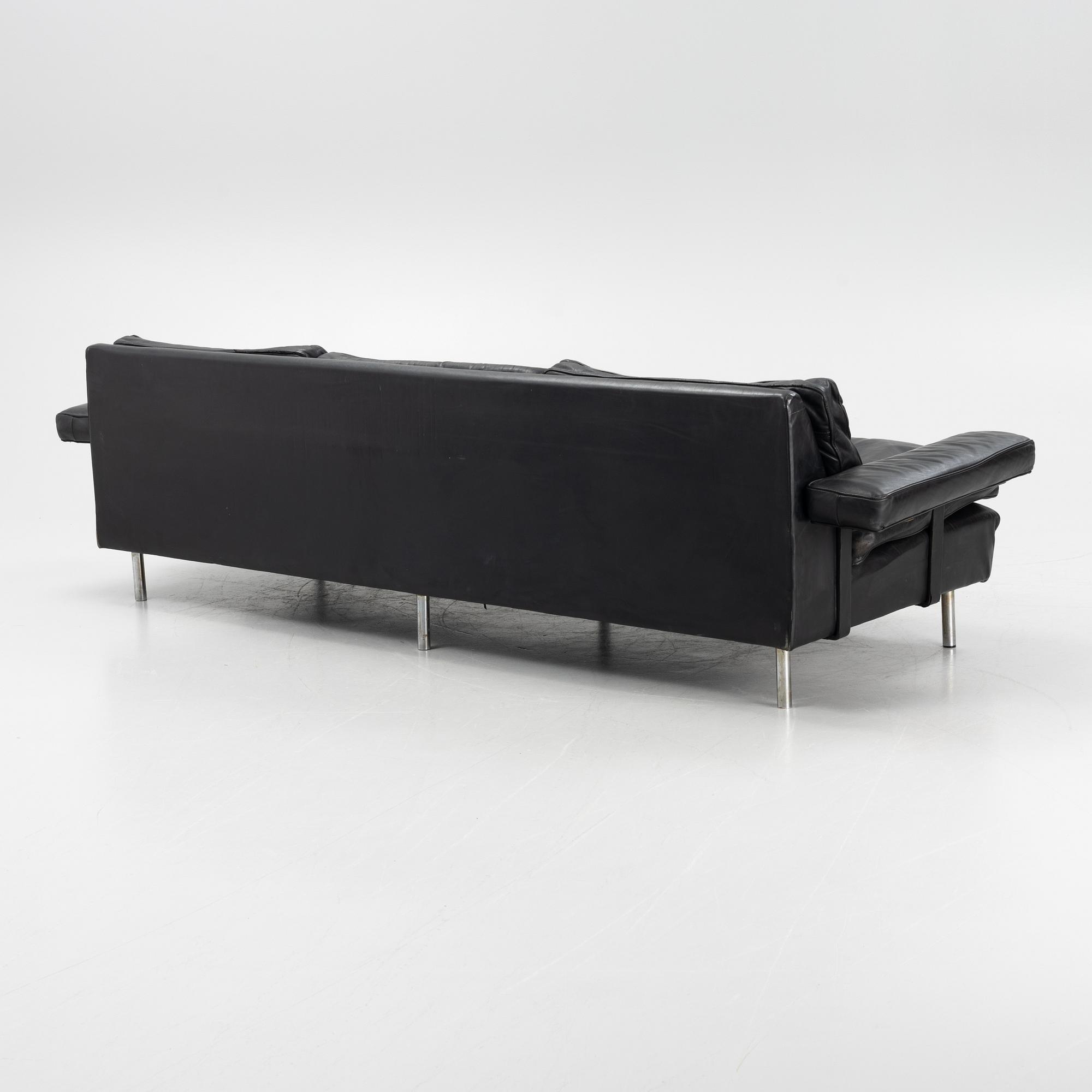 Hans Könecke, a 'F 93' sofa, Tecta Möbler, Germany, 1970's.