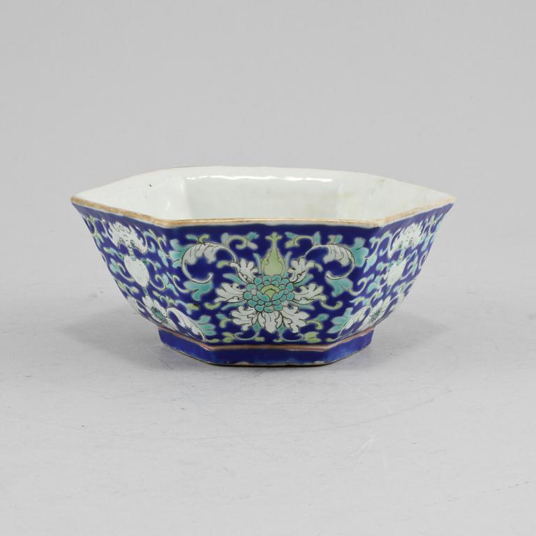 SKÅL, porslin, Kina, 1800-talets andra hälft.