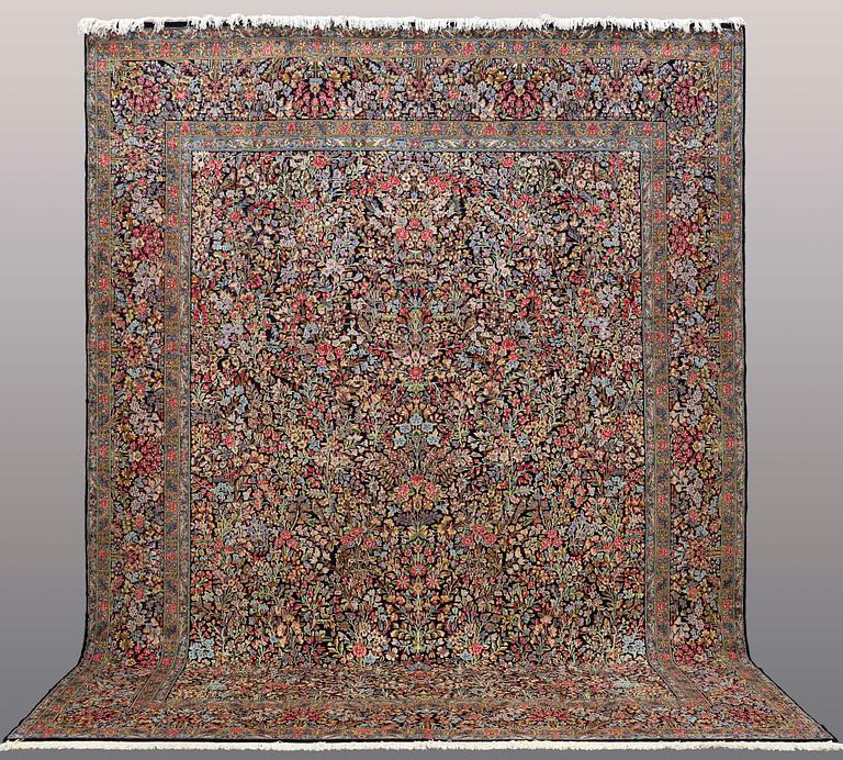 A CARPET, Kirman, ca 405 x 308 cm.