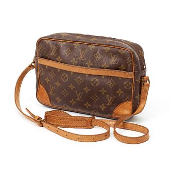 603. A 1980s monogram canvas handbag by Louis Vuitton,