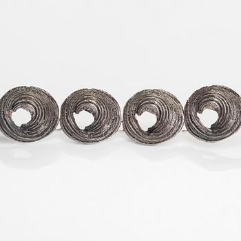Helky Juvonen, A sterling silver necklace. Westerback, Helsinki 1973.