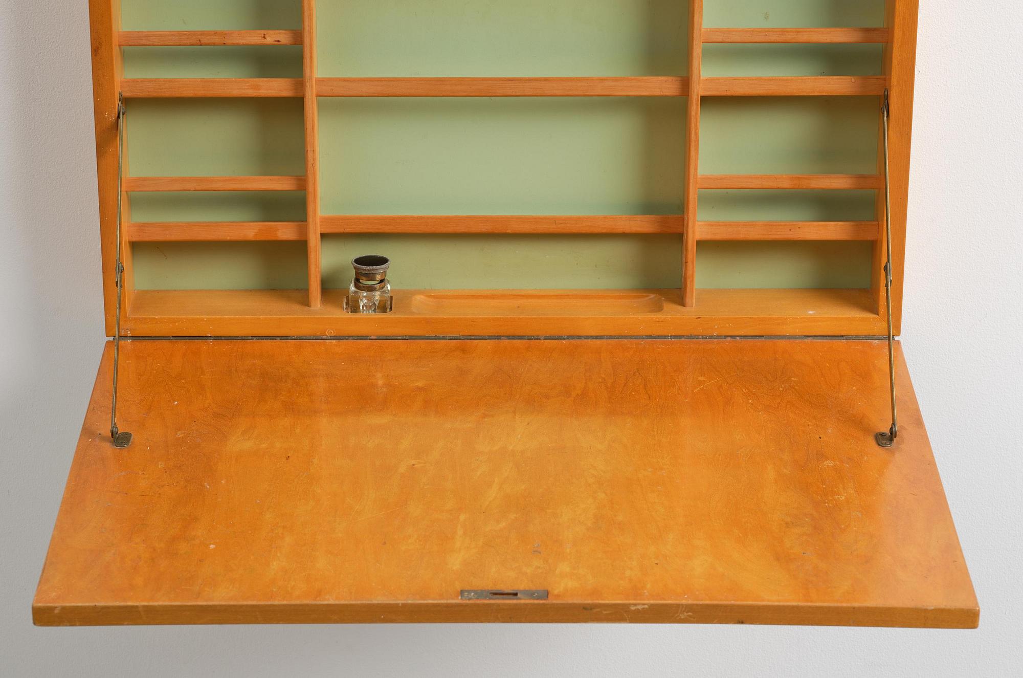 Bruno Mathsson, väggsekretär, Firma Karl Mathsson, Värnamo, 1930-40-tal.