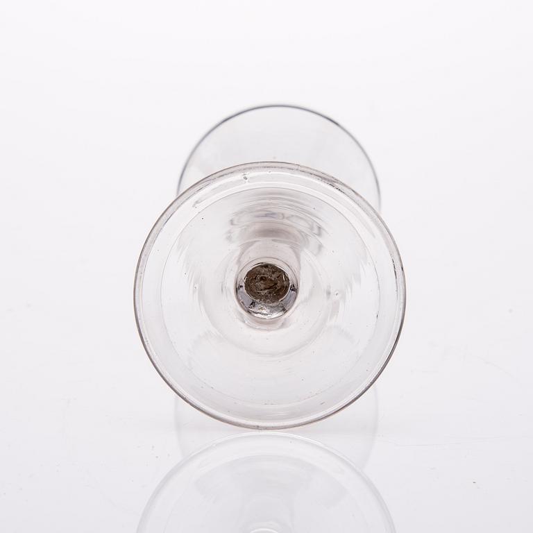 SPETSGLAS 1700-tal och BRÄNNVISKFLASKA, glas, 1800-tal.