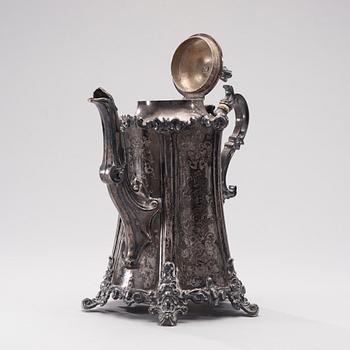 KAFFEKANNA, silver, Gustaf Theodor Folcker, Stockholm 1852. Vikt 924 g.