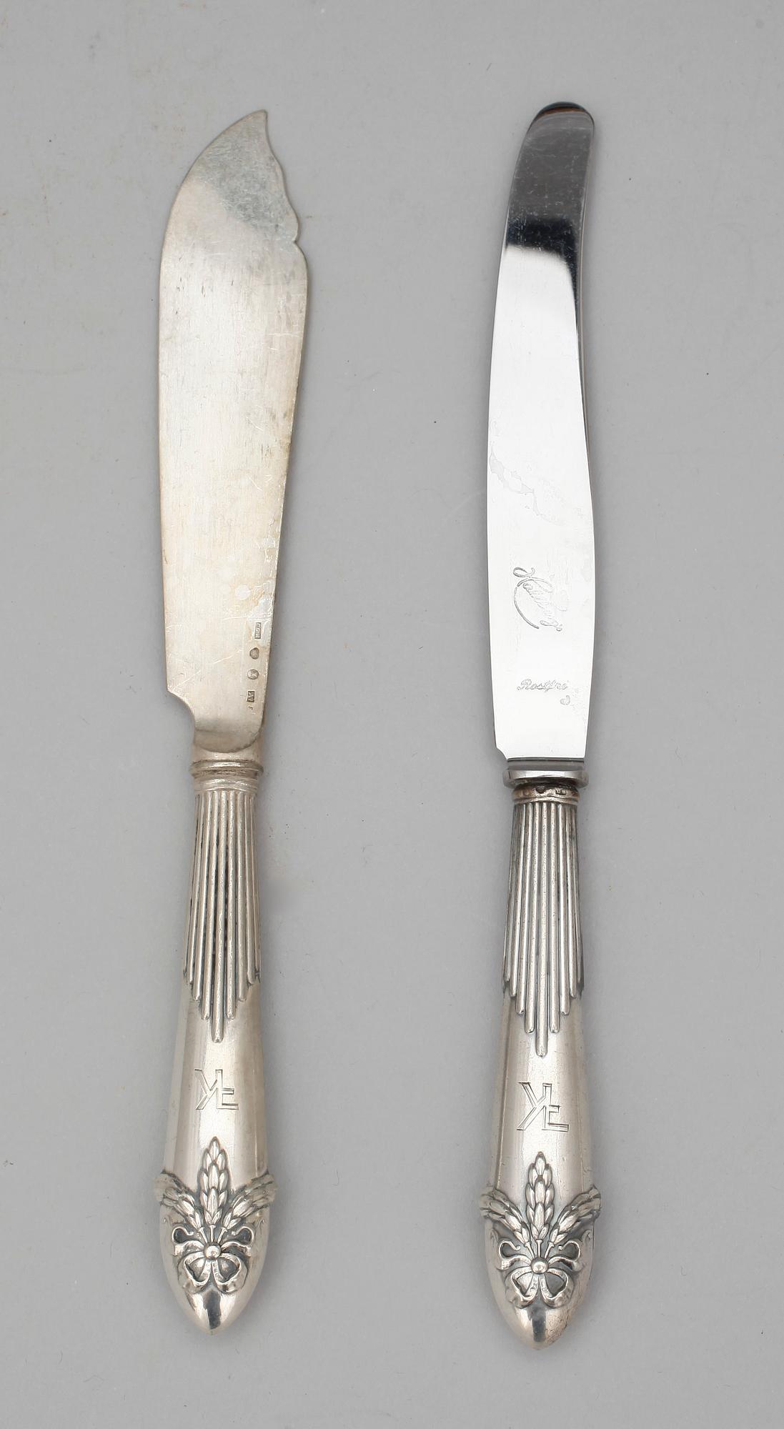 BESTICKSERVIS, 53 delar, modell "Empire", C.G Hallberg, Stockholm, 928, Total vikt ca 2175 gram.