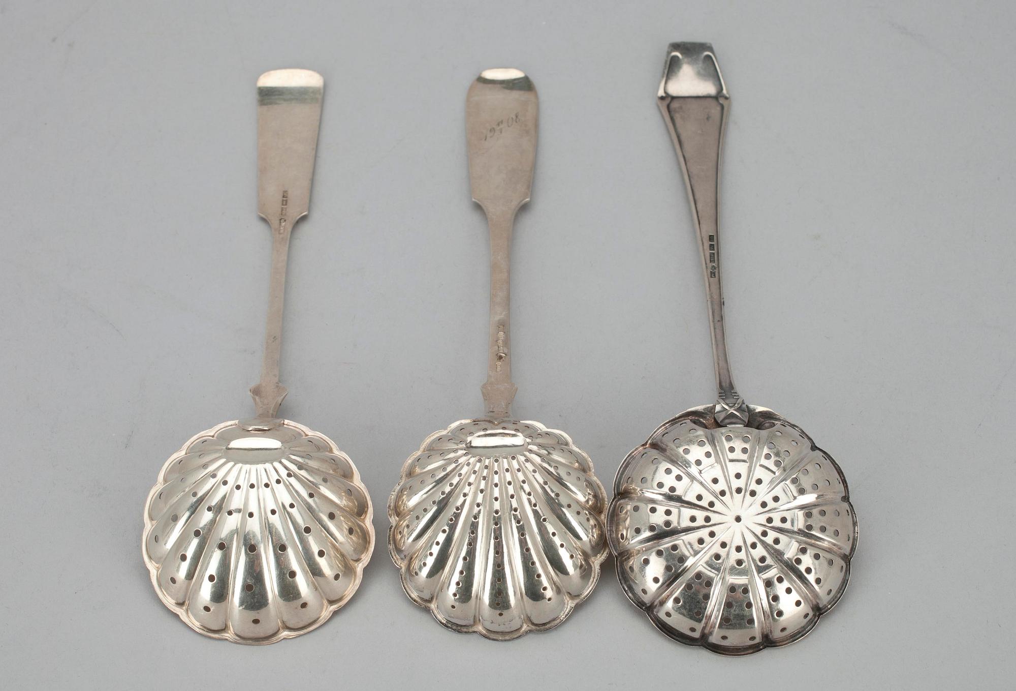 STRÖSKEDAR, 3 st, silver, Finland 1907-1927. Tot. vikt ca 148, 4 g.