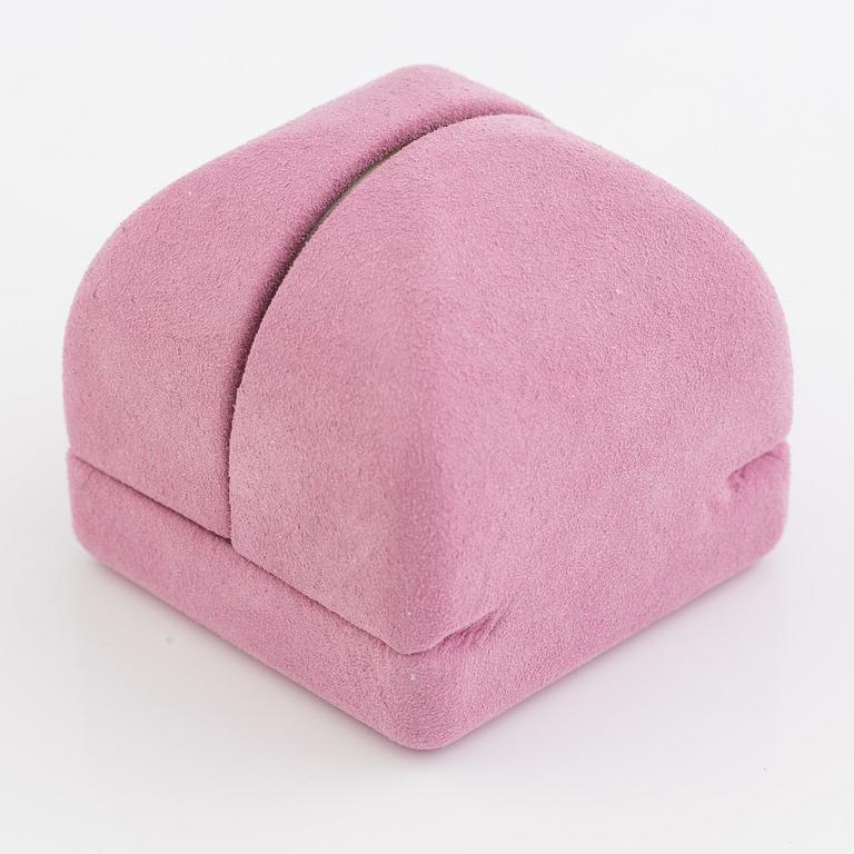 Ebba Brahe, earrings, "The Skokloster Earrings" 18K gold with baroque pearls.