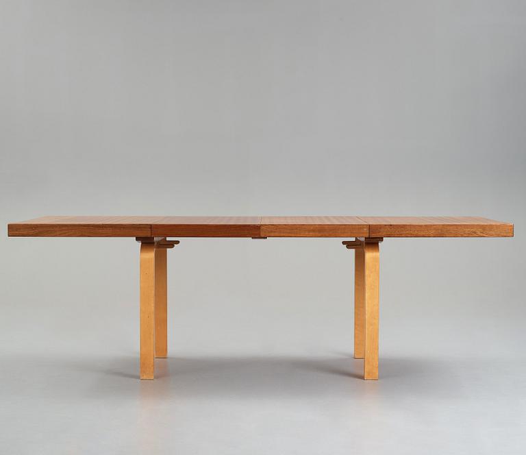 ALVAR AALTO, matbord, Nr 92. Finland 1960.