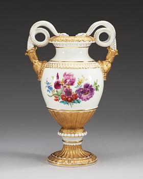 A large Meissen vase, ca 1900.