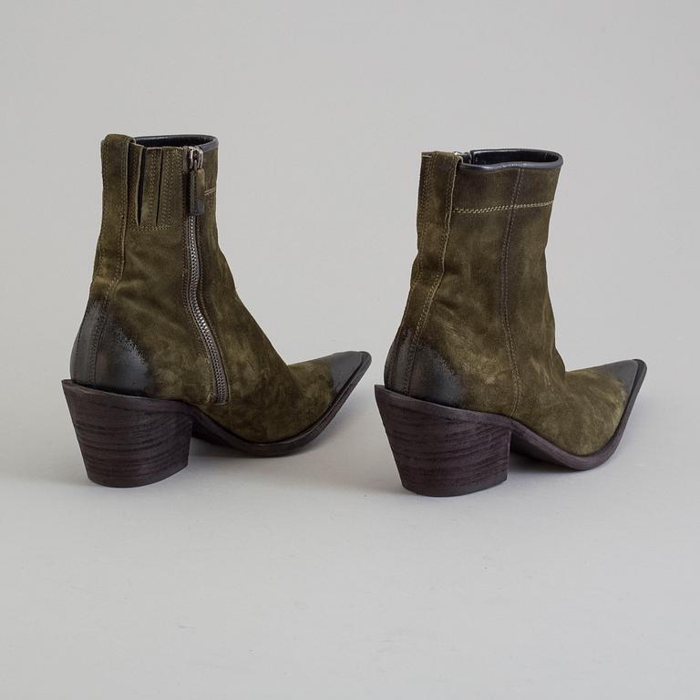 Boots by Haider Ackermann, size 37.
