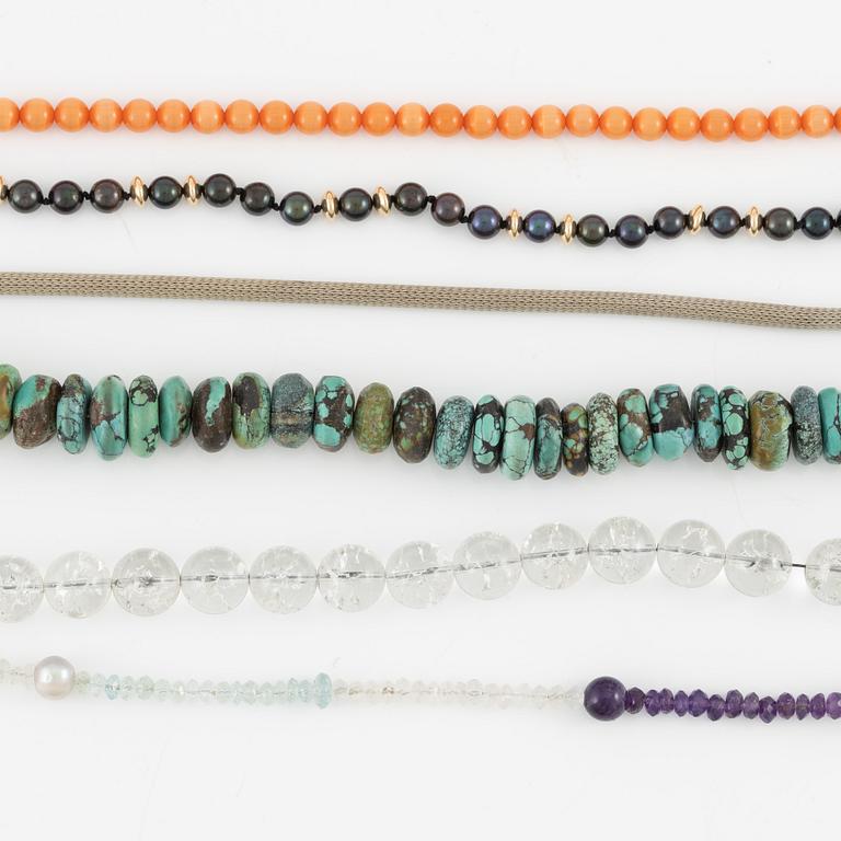 Sju collier samt två armband Ole Lynggaard samt för Ole Lynggaard-lås.