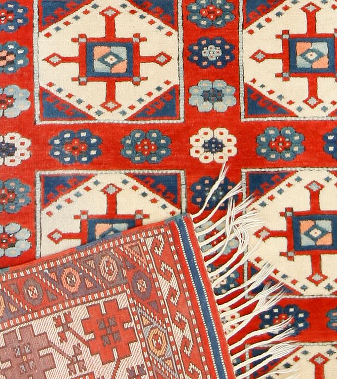 MATTA, orientalisk. 239 x 146 cm.