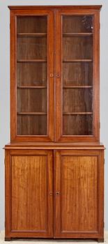 BOKSKÅP, nyrenässans, 1800-talets slut.