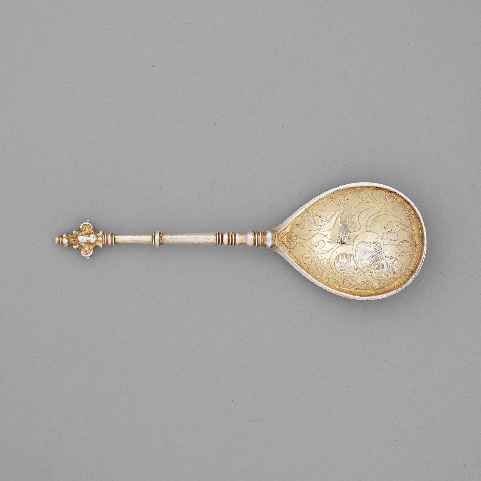 Jöran Hieronymi Bernegau, sked med dubbel kerubknopp, förgyllt silver, Norrköping, (verksam -1648-1679).