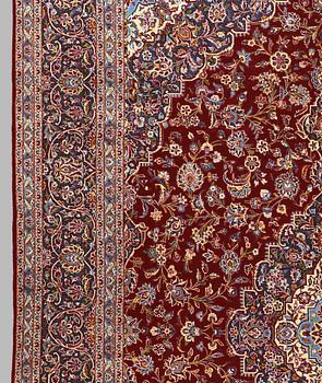 A carpet Kashan, around 460 x 300 cm.